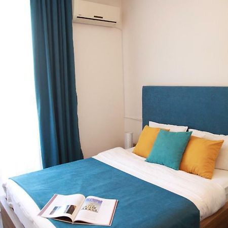 Rio Hotel Тбилиси Екстериор снимка