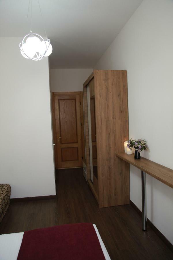 Rio Hotel Тбилиси Екстериор снимка